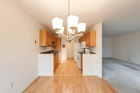 3 Hook Road Poughkeepsie NY 12601