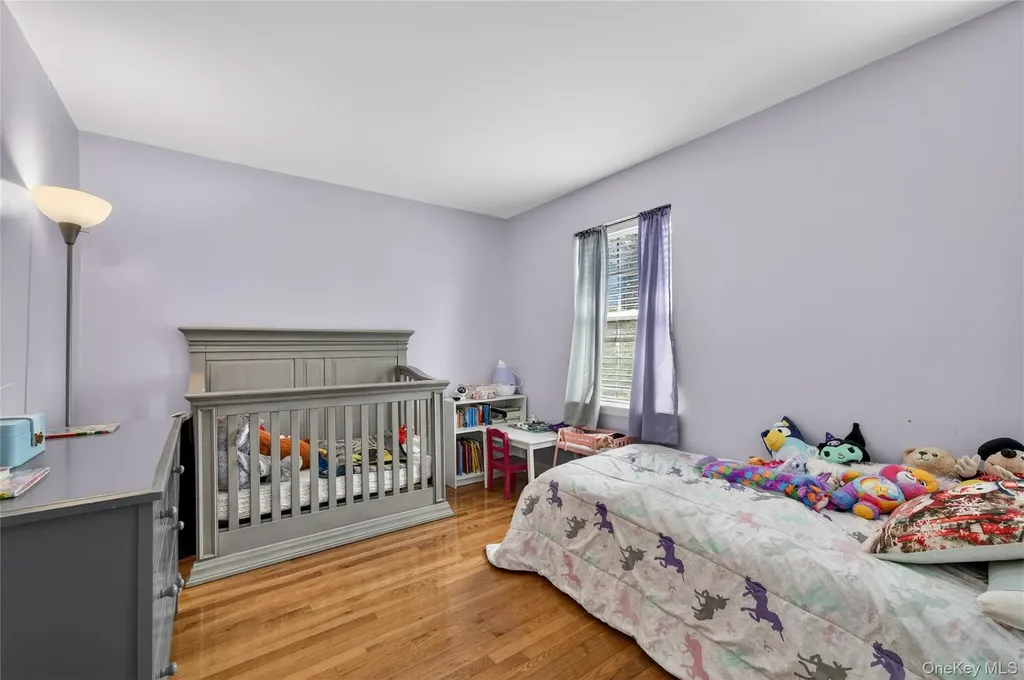 83 Lois Lane Monroe NY 10950