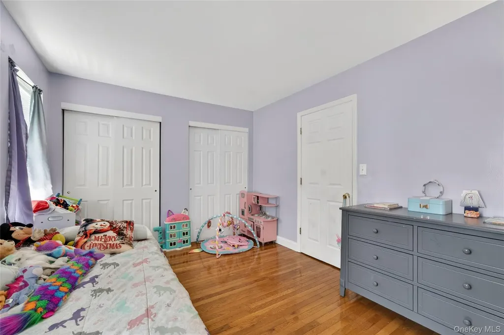 83 Lois Lane Monroe NY 10950