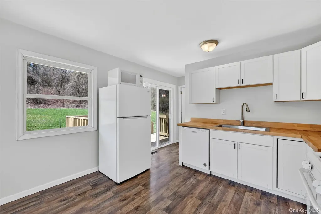 14 Claire Ann Drive Warwick NY 10990