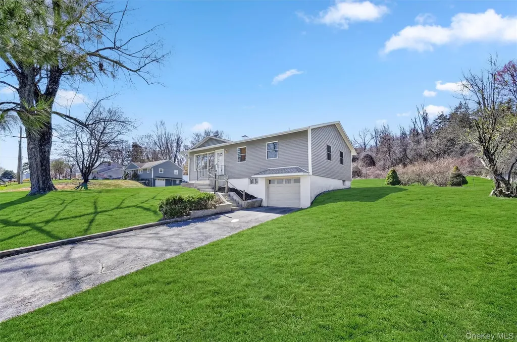 14 Claire Ann Drive Warwick NY 10990