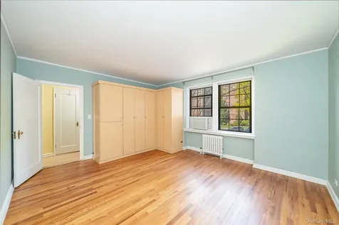 198 Garth Road Scarsdale NY 10583