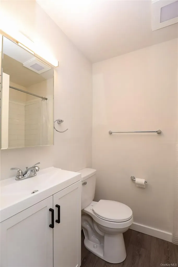 669 Broadway 9w Ulster Park NY 12487
