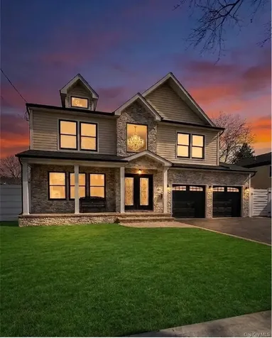 1903 Bergen Street Bellmore NY 11710