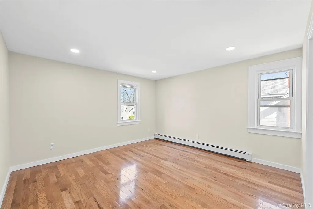 65 Mount Joy Avenue Freeport NY 11520
