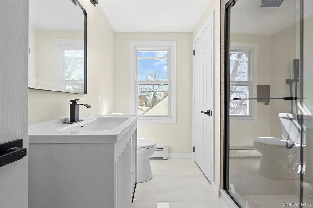 65 Mount Joy Avenue Freeport NY 11520