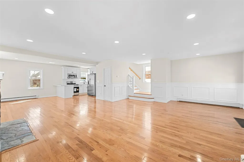 65 Mount Joy Avenue Freeport NY 11520