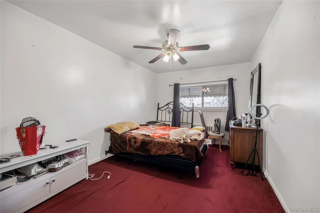 4044 Harper Avenue Bronx NY 10466
