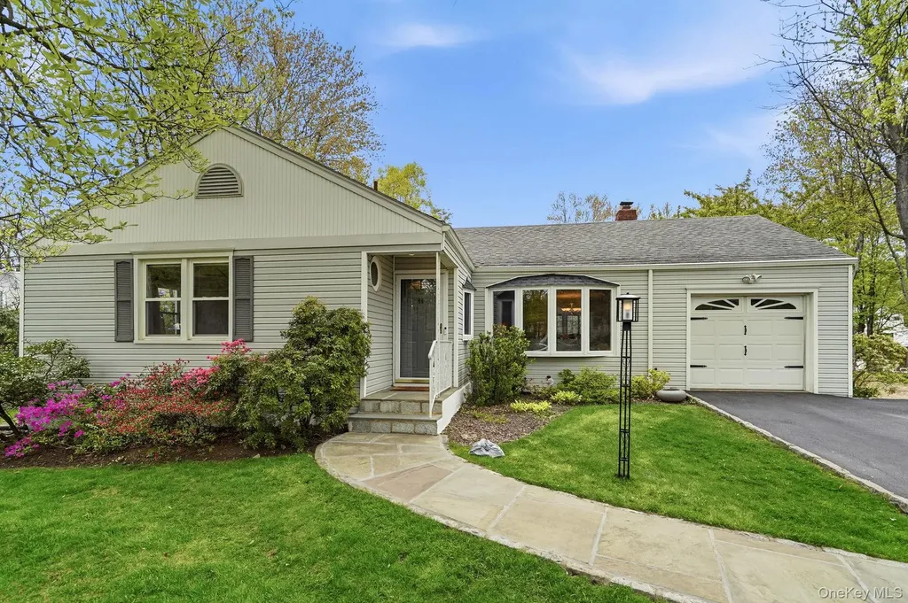 44 Darling Avenue New Rochelle NY 10804