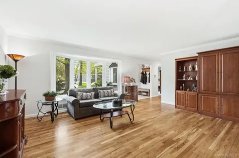 44 Darling Avenue New Rochelle NY 10804