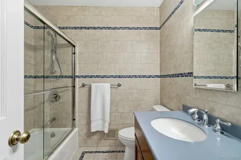 44 Darling Avenue New Rochelle NY 10804