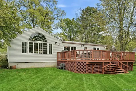 44 Darling Avenue New Rochelle NY 10804