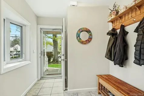 44 Darling Avenue New Rochelle NY 10804