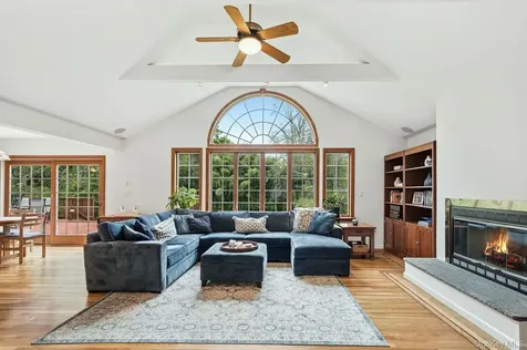 44 Darling Avenue New Rochelle NY 10804