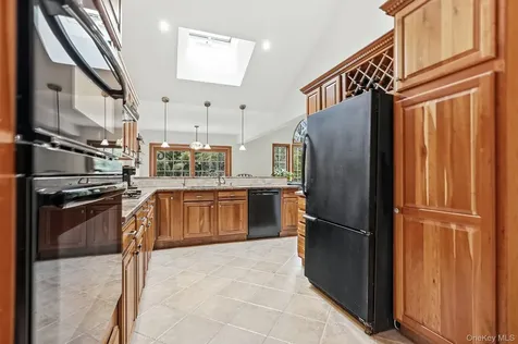 44 Darling Avenue New Rochelle NY 10804