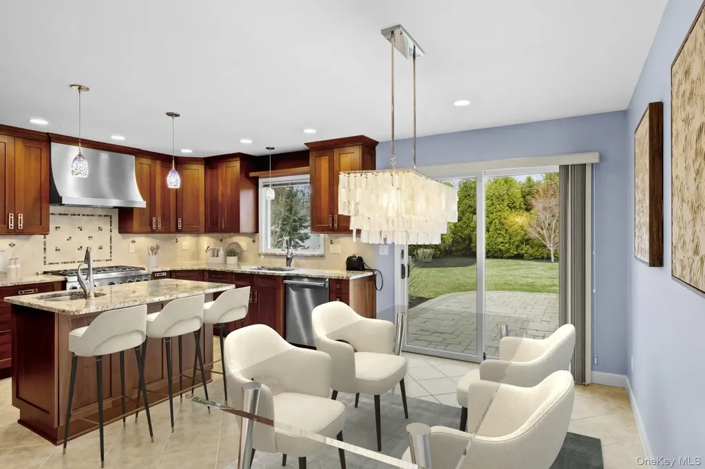 9 Bowen Place Stony Brook NY 11790
