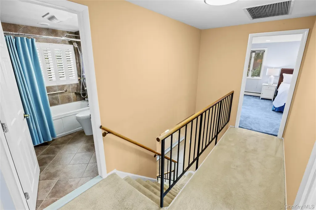 9 Bowen Place Stony Brook NY 11790