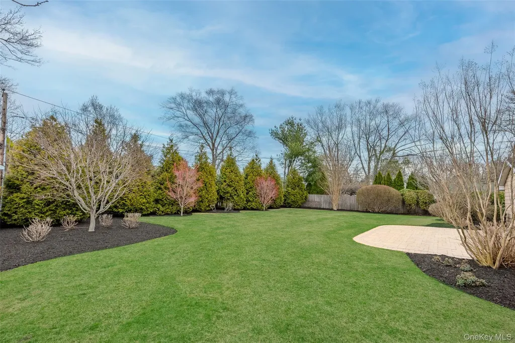 9 Bowen Place Stony Brook NY 11790