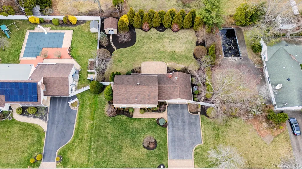 9 Bowen Place Stony Brook NY 11790