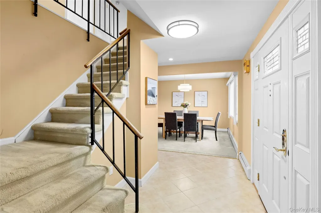 9 Bowen Place Stony Brook NY 11790