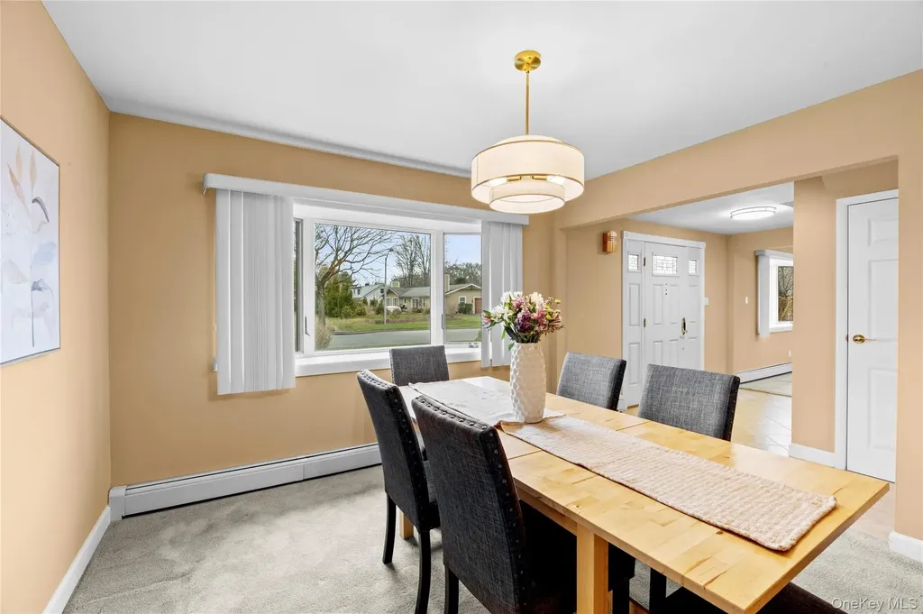 9 Bowen Place Stony Brook NY 11790