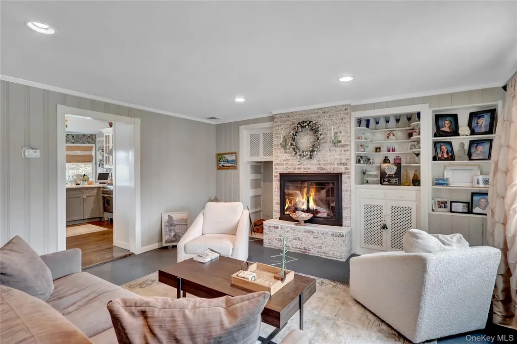 197 Blackheath Road Lido Beach NY 11561