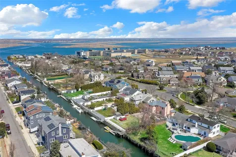 197 Blackheath Road Lido Beach NY 11561