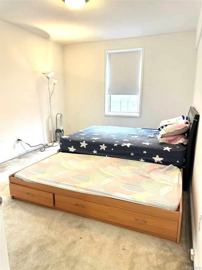27-04 Parsons Boulevard Flushing NY 11354