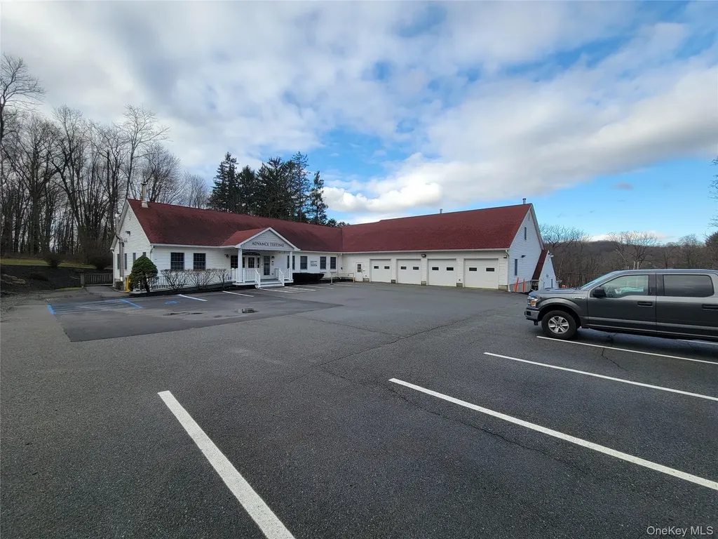 3348 State Route 208 Campbell Hall NY 10916