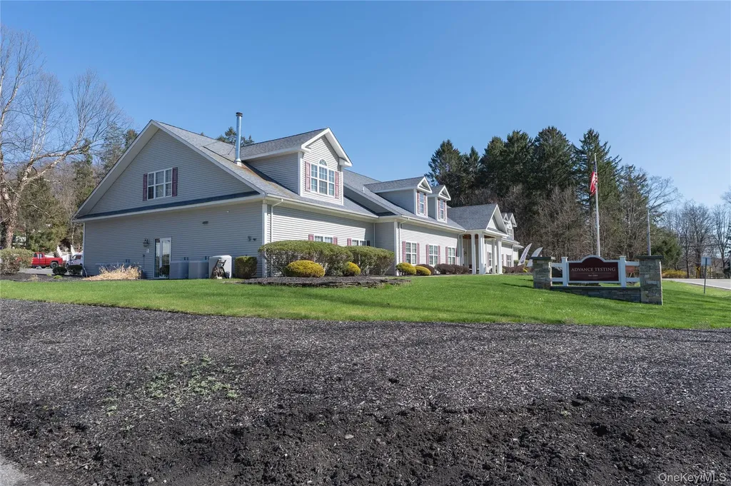 3348 State Route 208 Campbell Hall NY 10916