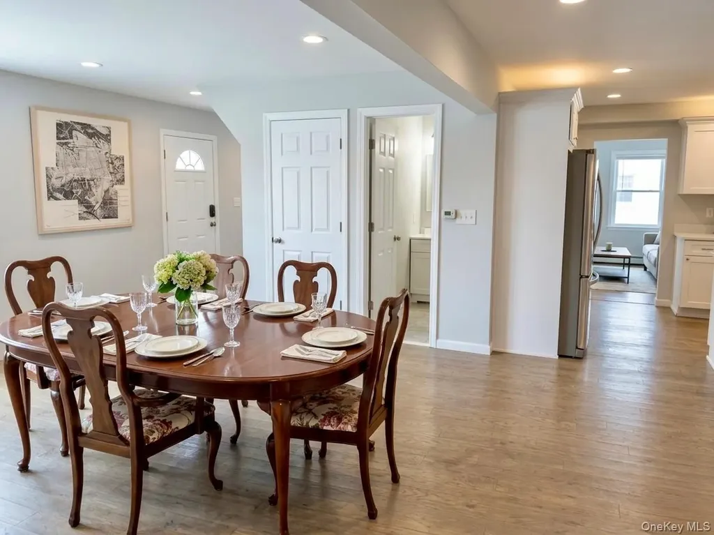 11 Manor Lane Stony Brook NY 11790