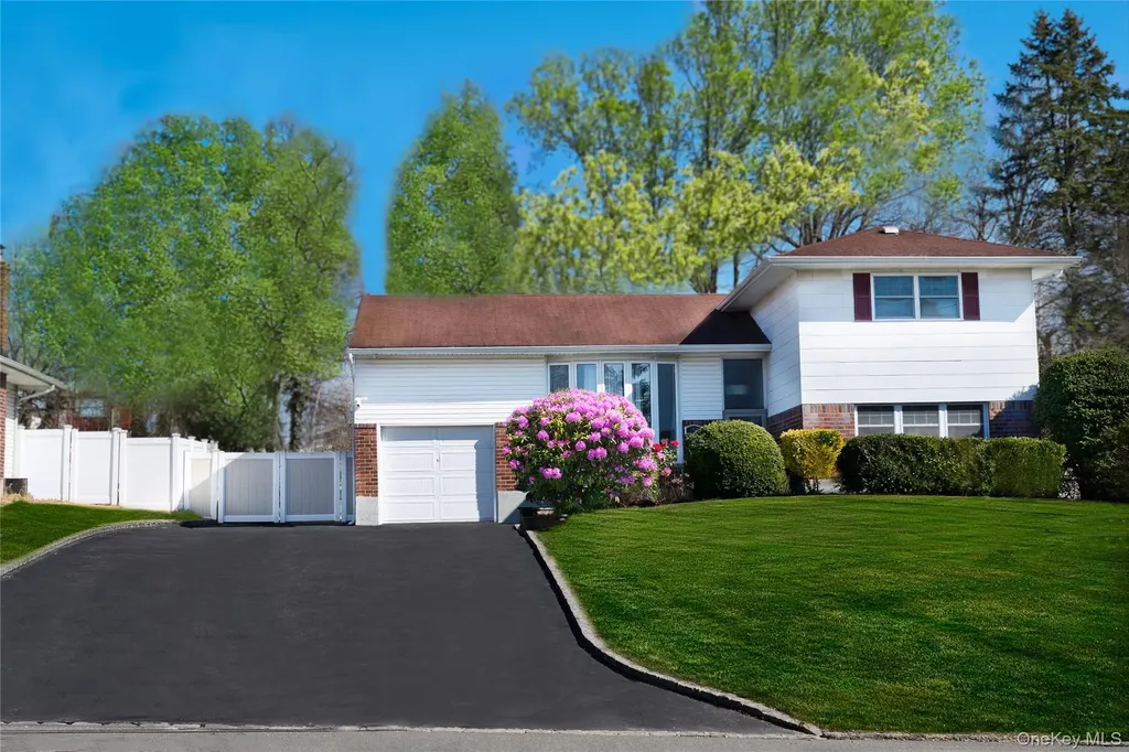 390 Townline Road Commack NY 11725