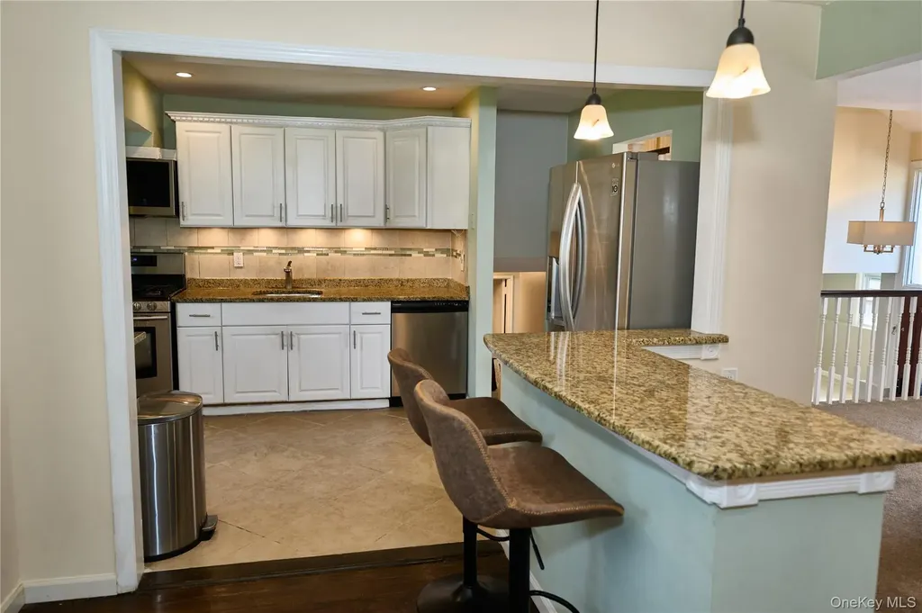 390 Townline Road Commack NY 11725