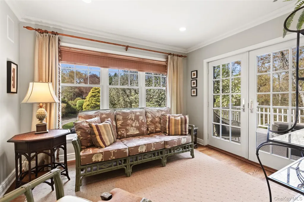 21 Hemlock Hills Chappaqua NY 10514