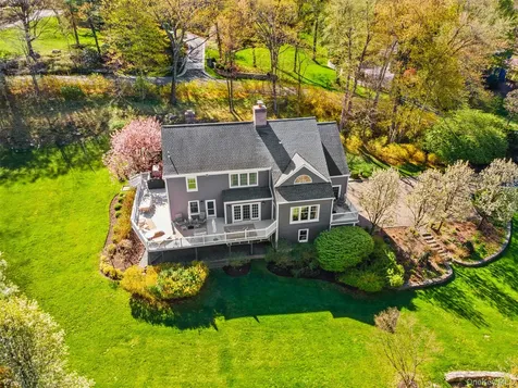 21 Hemlock Hills Chappaqua NY 10514