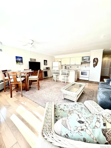 253 Dune Westhampton Beach NY 11978