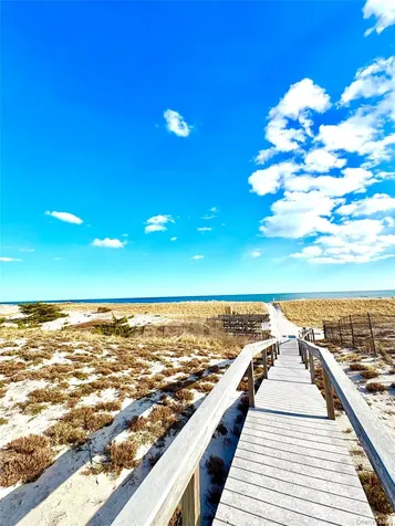 253 Dune Westhampton Beach NY 11978