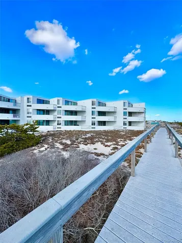 253 Dune Westhampton Beach NY 11978