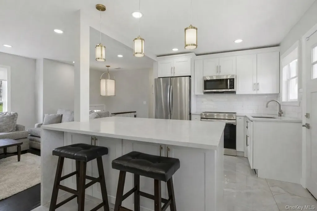 2903 Sipp Avenue Medford NY 11763