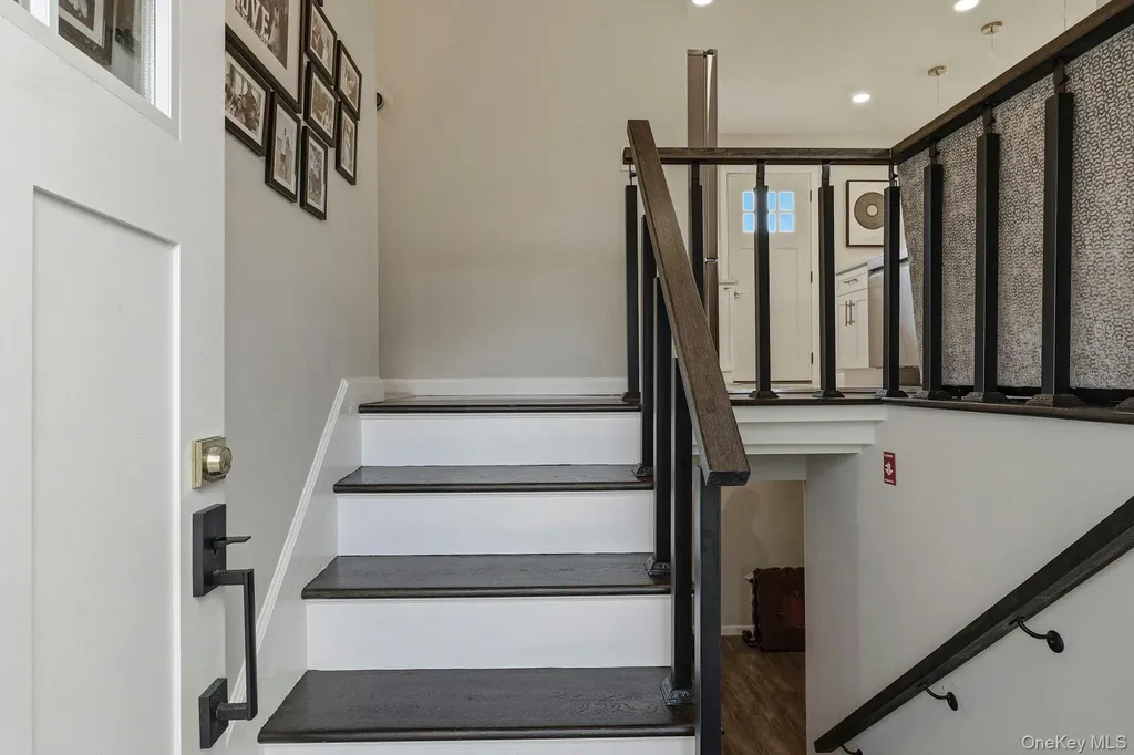 2903 Sipp Avenue Medford NY 11763