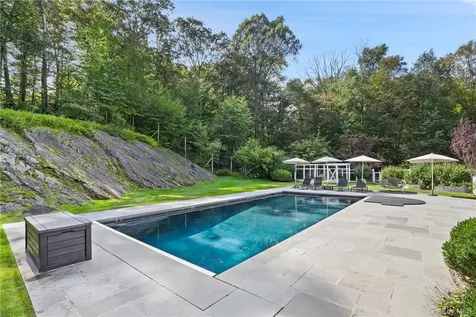 16 Old Logging Road Pound Ridge NY 10576