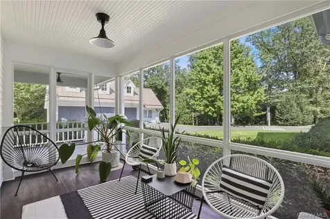 16 Old Logging Road Pound Ridge NY 10576
