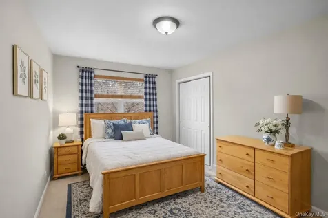 287 Dayton Avenue Manorville NY 11949