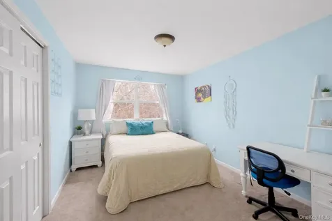 287 Dayton Avenue Manorville NY 11949