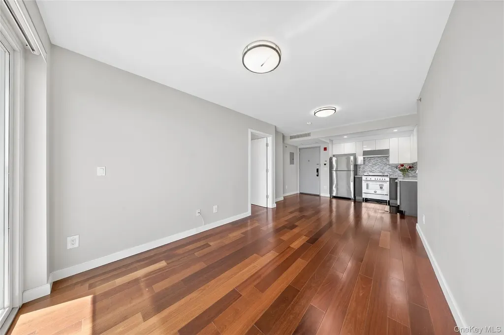 14238 37th Avenue Flushing NY 11354