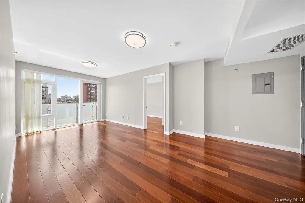 14238 37th Avenue Flushing NY 11354