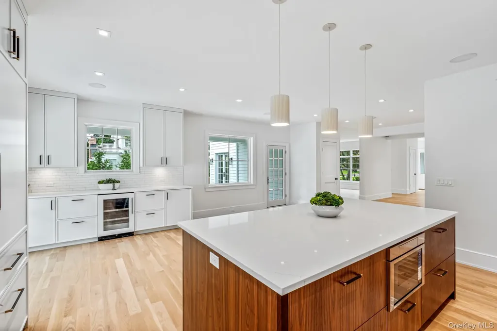 36 Jagger Lane Westhampton NY 11977