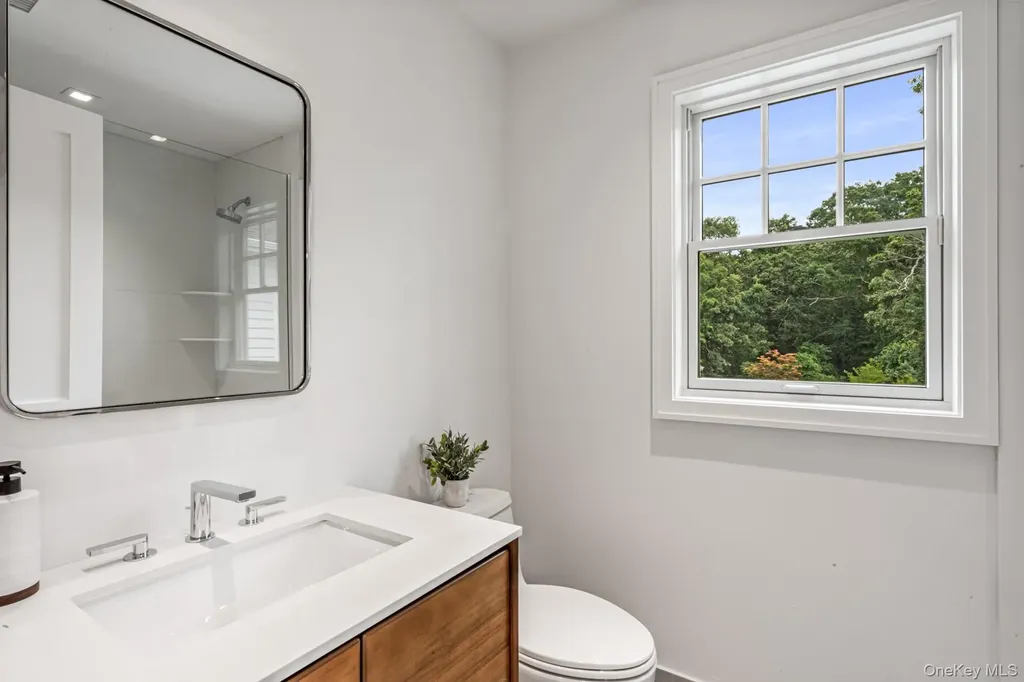 36 Jagger Lane Westhampton NY 11977