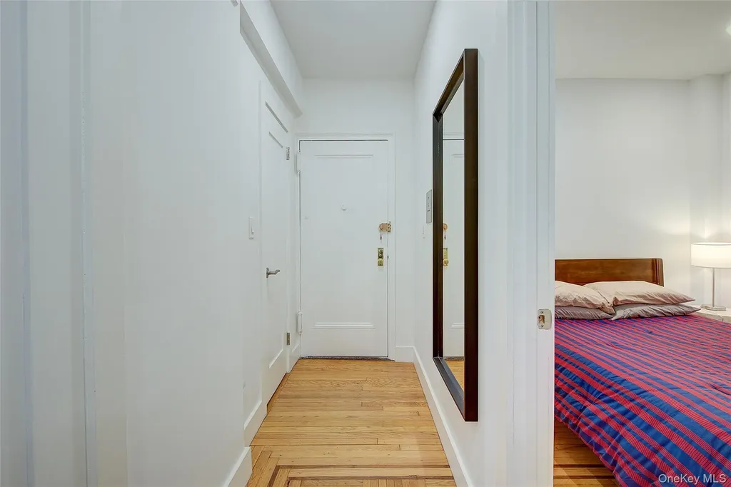 72-17 34th Avenue Jackson Heights NY 11372