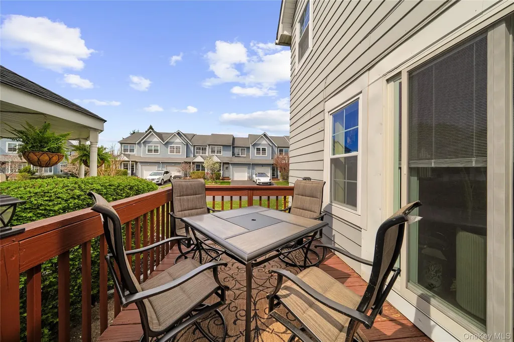 1 Clubhouse Circle Central Islip NY 11722